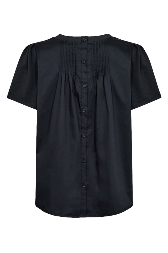 Leveté Room LR-Kowa 5 T-shirt i dark navy – 100 % økologisk bomuld, klassisk rund hals og knapdetaljer på ryggen.