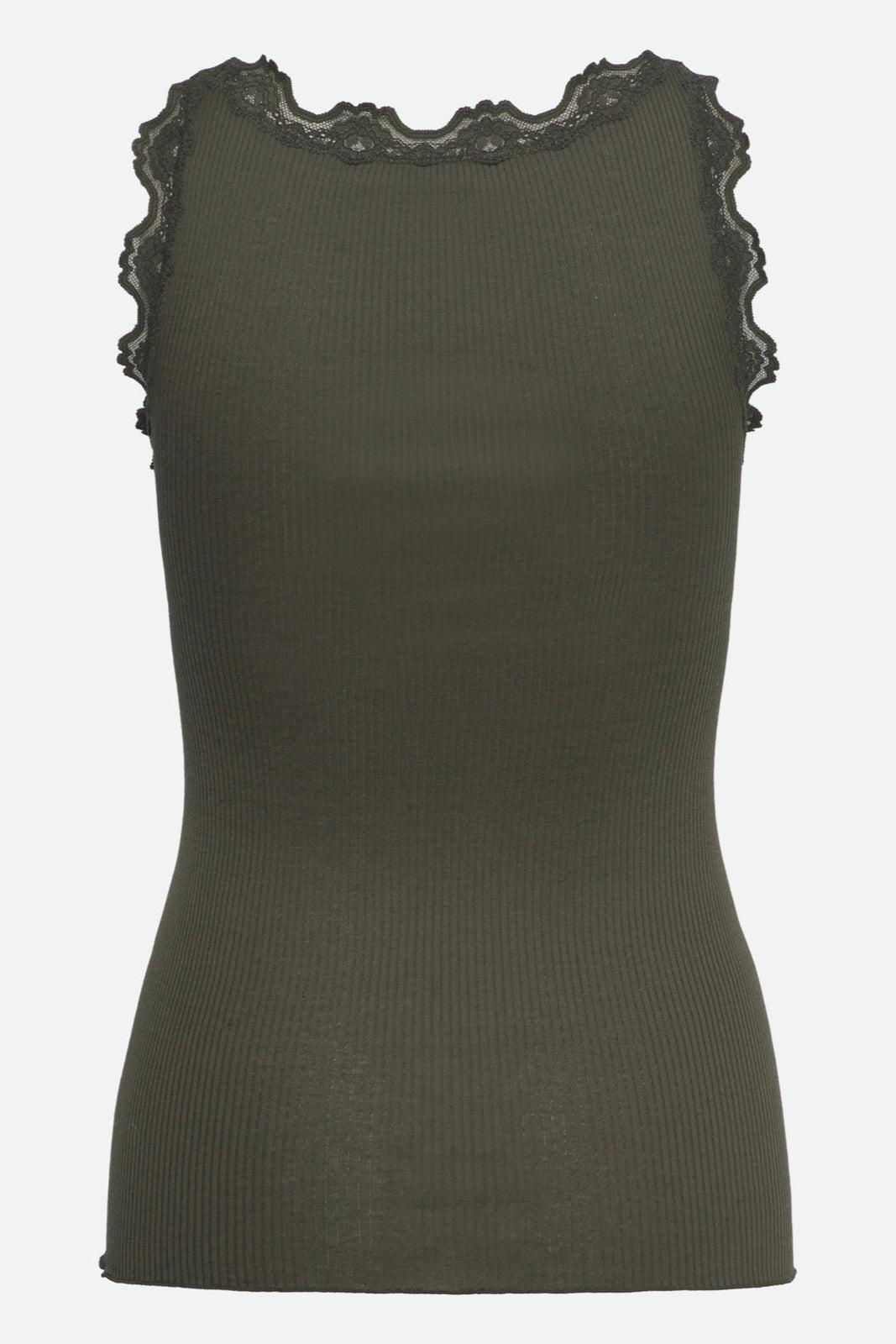 Rosemunde Babette Lace Top – luksuriøs silketop med blondekant, krølkant og sømløst design i blød silke-bomuldsblanding. Elegant og feminin.