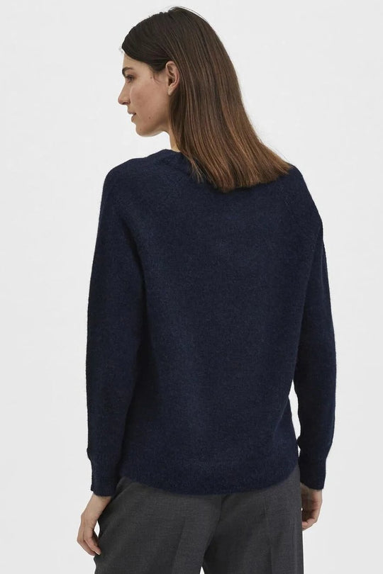 Striktrøje | Selected Femme Lulu ls knit o-neck, dark sapphire