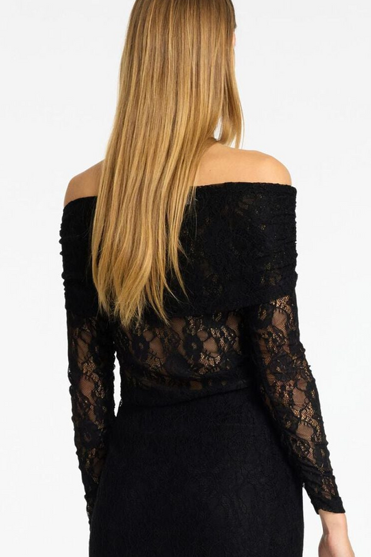 Selected Femme Sort Mista LS Off Shoulder Lace Top - Elegant og Feminin