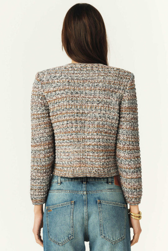 ba&sh Guspa Cardigan – cropped cardigan i beige med guldfarvede knapper, lommer og rund hals. Perfekt til lag-på-lag styling.
