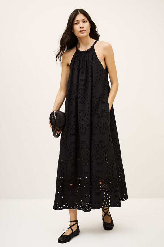 ba&sh Bonie Kjole i sort økologisk bomuld med A-snit, tanktop-stil og blondekant. Midi længde og tidløs elegance.