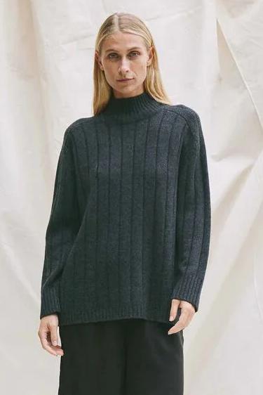 Beta Studios | Sweater | Hanna Turtle Neck, dark grey melange