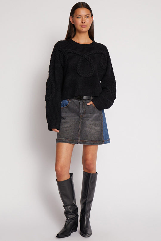 Munthe Sakira Striktrøje i Sort med Western-Detaljer