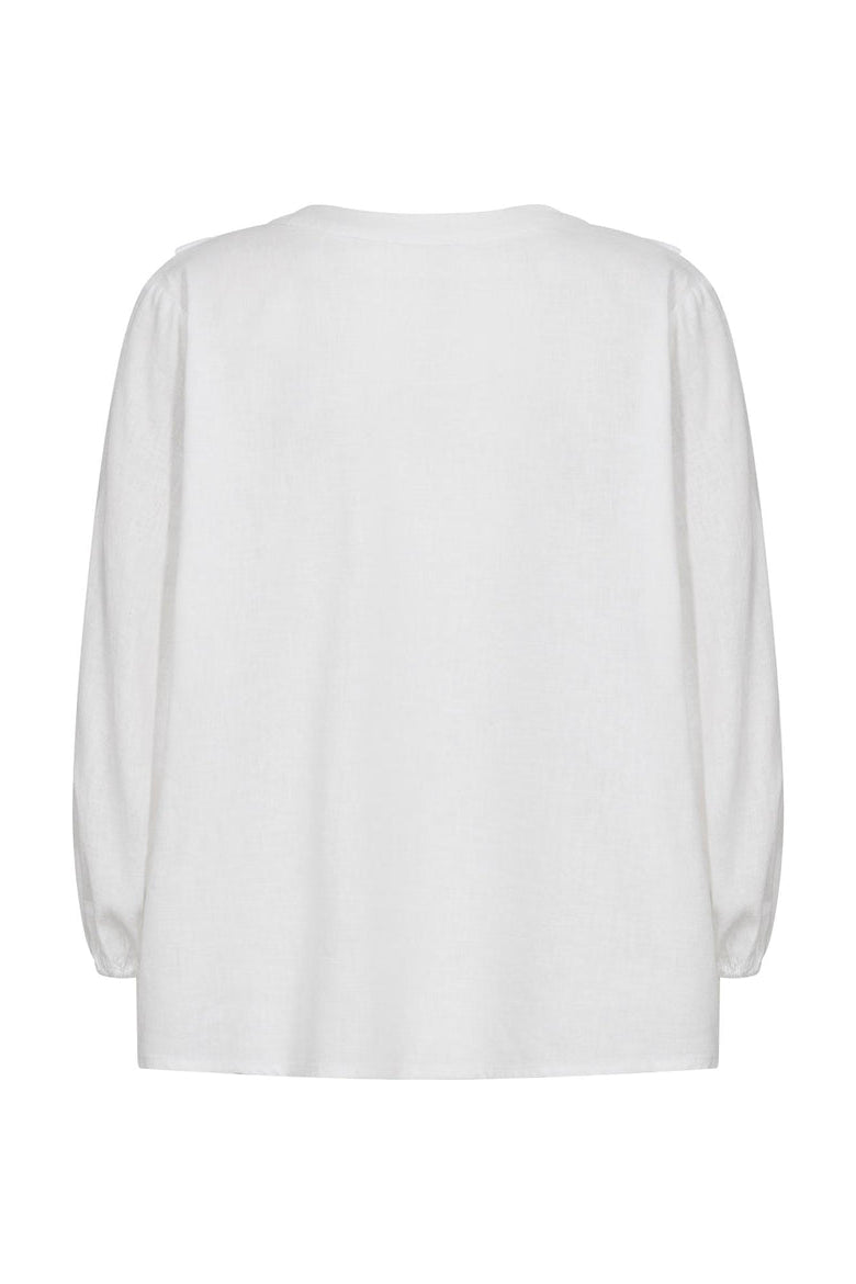 Leveté Room LR-Naja 33 bluse i 55 % hør og 45 % viskose. Volangkrave, dyb v-hals og afslappet pasform i hvid.