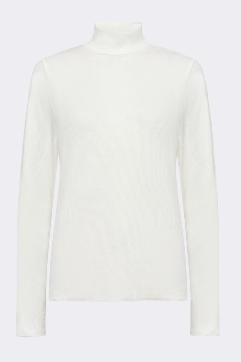 Levete Room LR-Ika 19 T-shirt i LENZING™ ECOVERO™-viskose, med mock neck og lange ærmer.