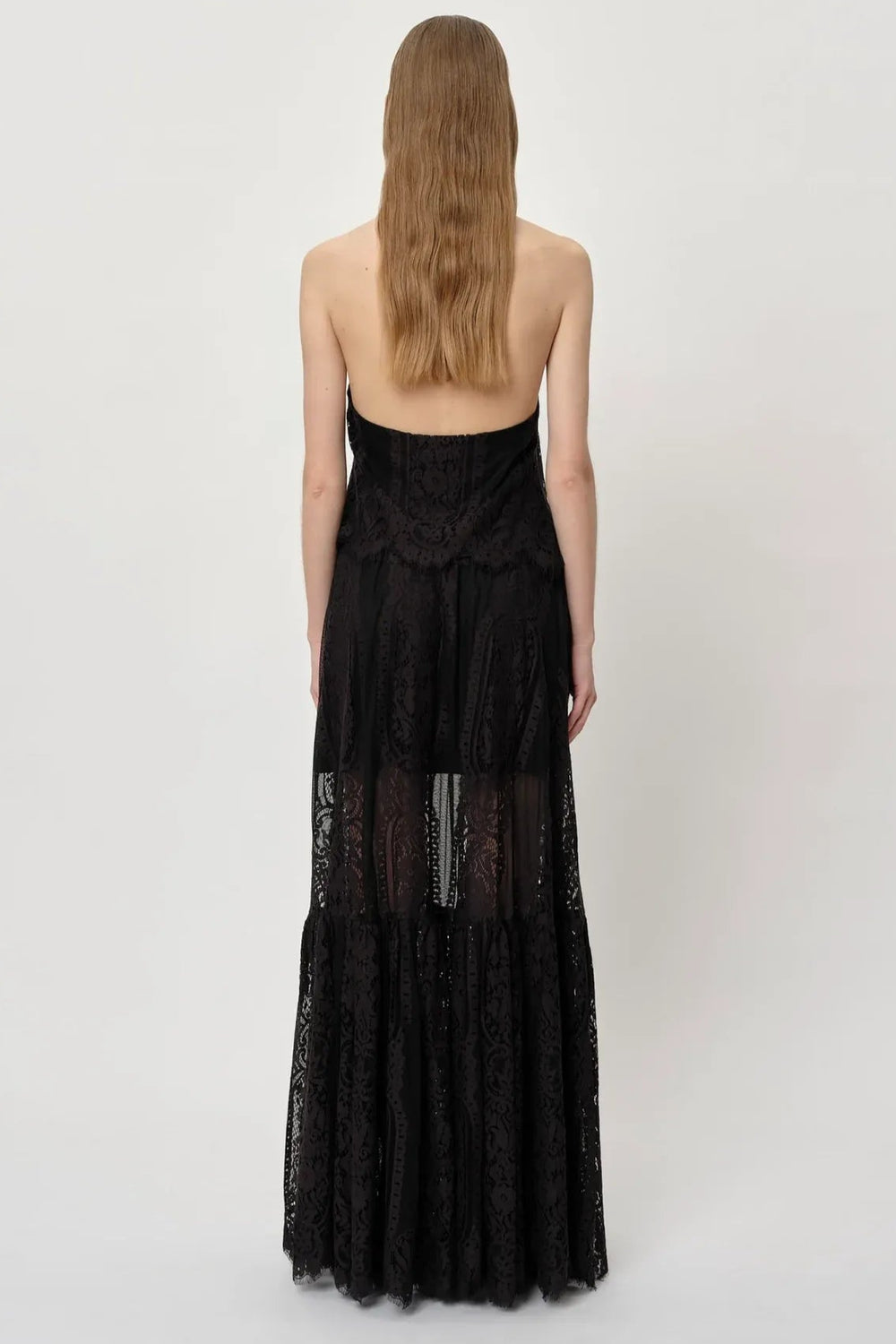 Herskind Patsy Skirt i sort – mid-waisted nederdel med A-form, volumen og underskørt. Fremstillet i OEKO-TEX bomuld og nylon.