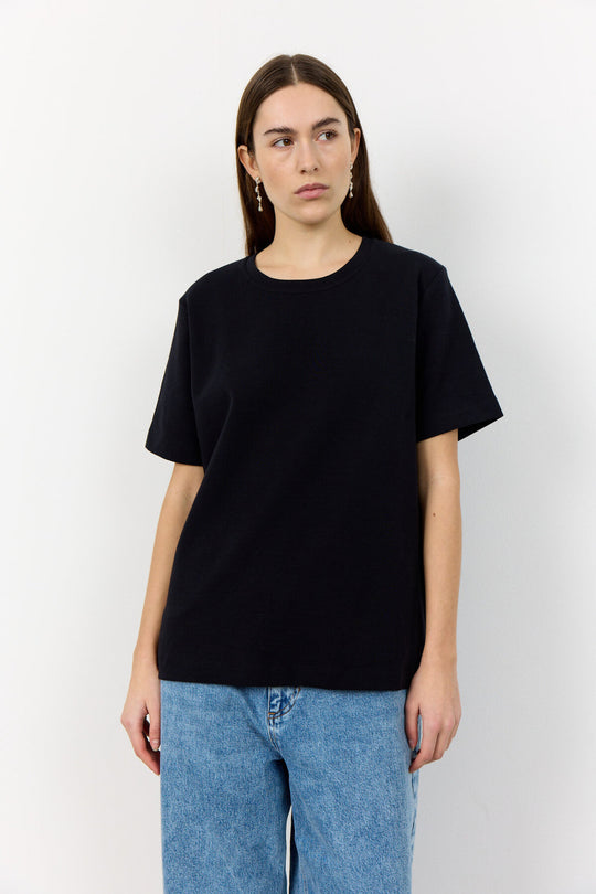 Leveté Room | T-shirt | Kis 1 Tee, black