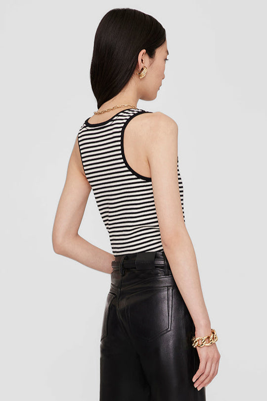 Anine Bing Alessia Tank – stribet tanktop i bomuldsblanding med guld-monogram knapper og afslappet pasform.