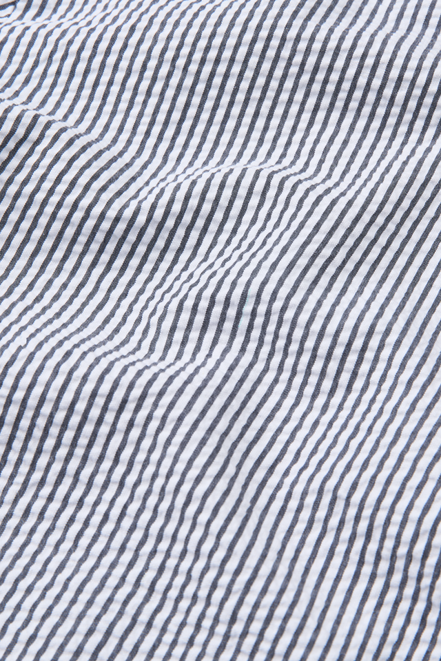 Basic Apparel Asta Skirt lang nederdel i 100 % økologisk bomuld med elastisk talje, afslappet pasform og klassisk stribet design i white/navy.