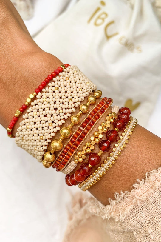 IBU Jewels Armbånde
