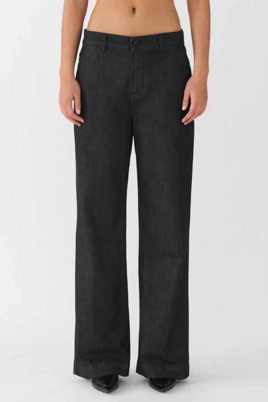 IVY Copenhagen Augusta French Jeans i Medusa Black Rinse. Høj talje, brede ben og stretch for en flatterende pasform.