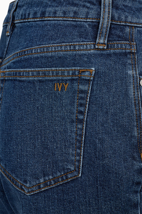 IVY Copenhagen Tonya Jeans – høj talje, regular fit og en flatterende pasform i en smuk Melrose Wash.