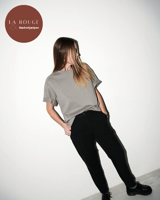 STØT MØDREHJÆLPEN: La Rouge Lene bukser, sort