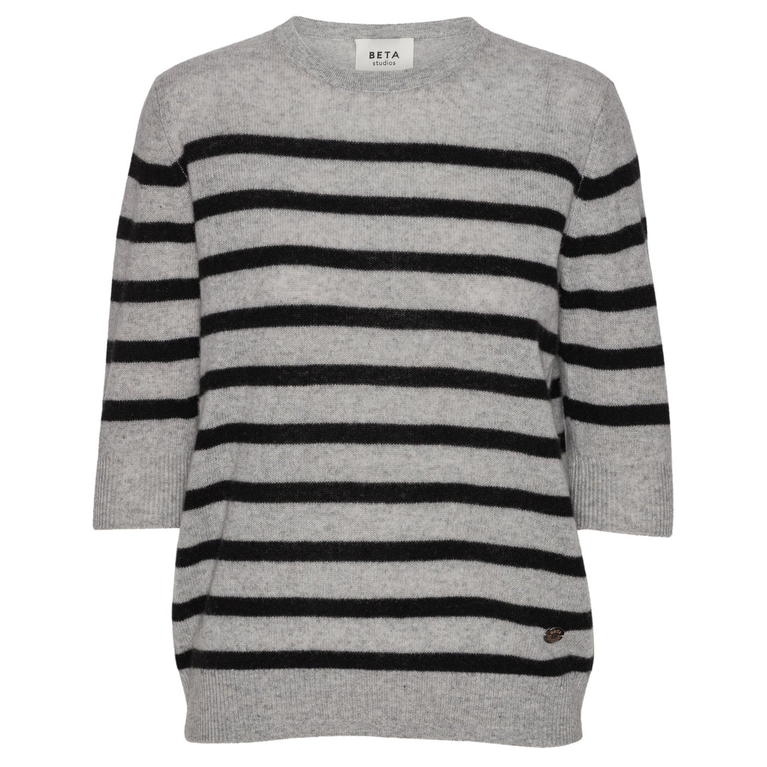 Bianca Striped Lady Sleeve i 100% Cashmere – blød, let og stilfuld med albuelange ærmer og boxy fit.