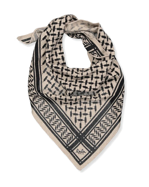 Lala Berlin | Tørklæde | Triangle Trinity Classic M, Dune/beige