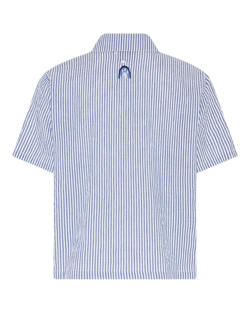 La Rouge Lou Shirt i blå striber – let skjorte i bomuld med boxy pasform og klassisk krave. Cool unisex-look til varme dage.