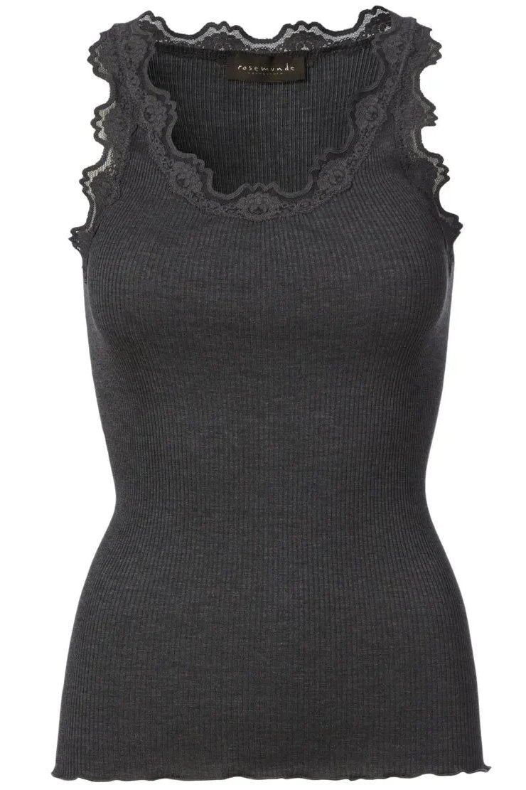 Silketop | ROSEMUNDE Ikonisk top  blonder, 5205 dark grey melange