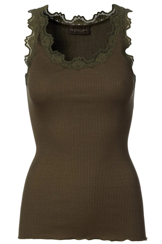 Silketop | ROSEMUNDE Tanktop med blonder, olive night