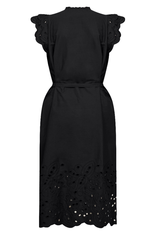 Leveté Room LR-Grolet 7 kjole i sort økologisk bomuld med flæseærmer, bindebånd i taljen og broderi anglaise-detaljer. Elegant og bæredygtig.