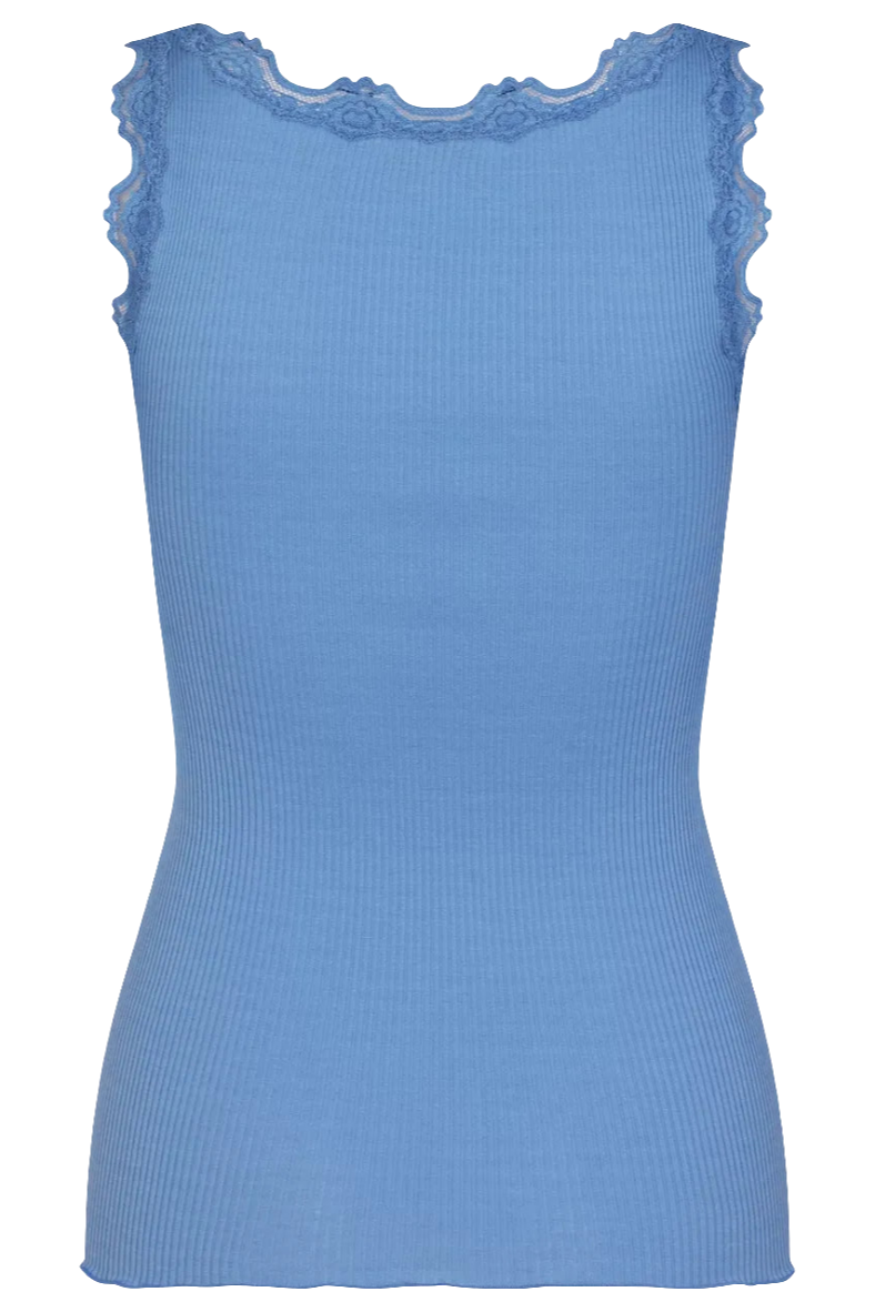 Rosemunde | Silketop | RWBabette SL U-neck Long Lace Top, 5205 blue heaven