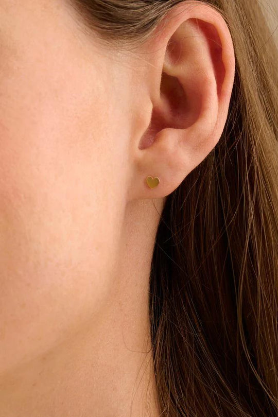 Pernille Corydon | Ørestikkere | Mini heart earsticks, forgyldt sølv