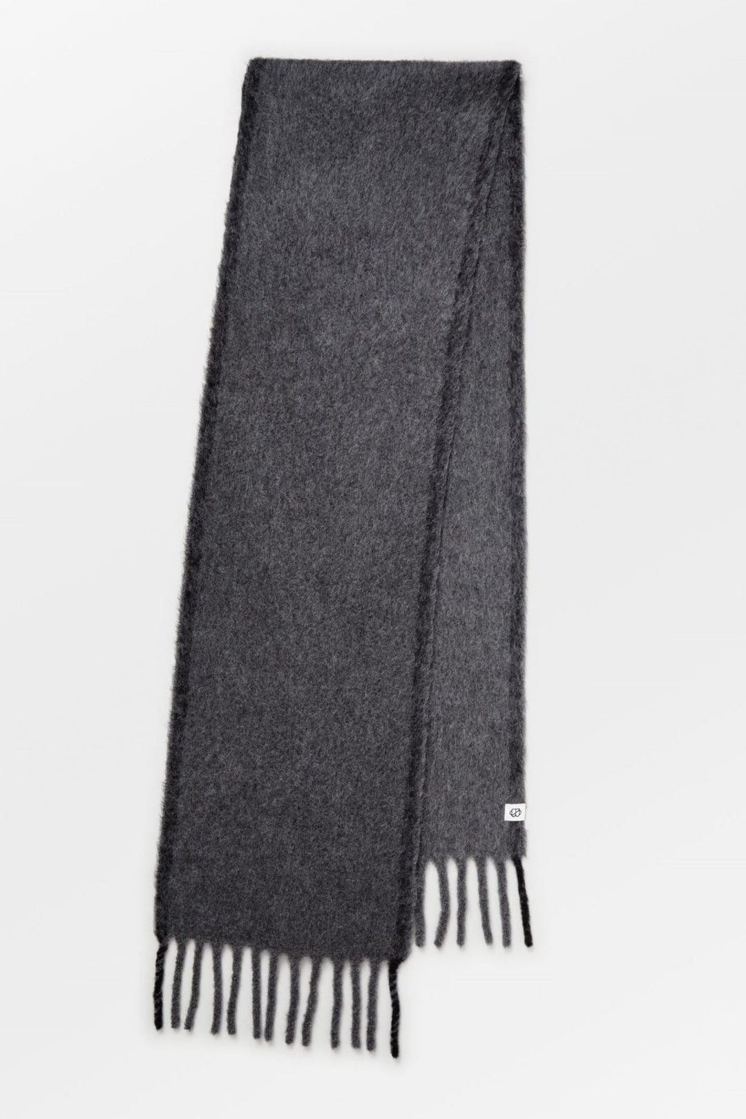 Becksöndergaard Solid Yuta Scarf – Stort Halstørklæde i Shadow Grey, Alpaca