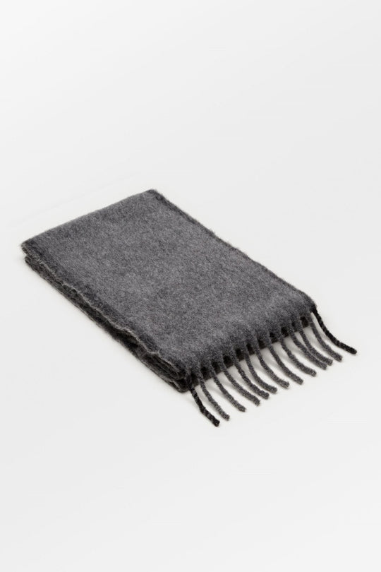 Becksöndergaard Solid Yuta Scarf – Stort Halstørklæde i Shadow Grey, Alpaca