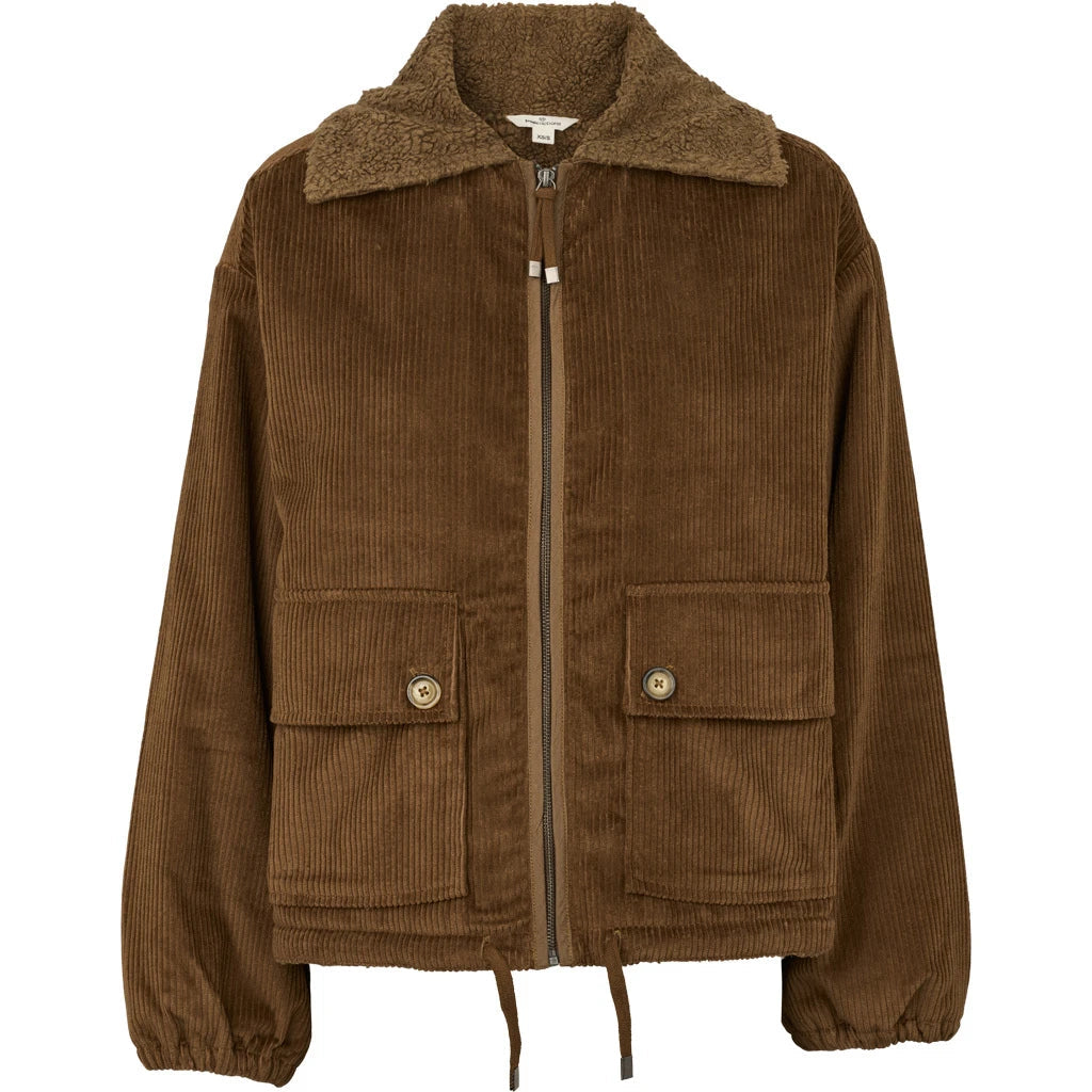 Basic Apparel Isa Bomber Jacket i en neutral farve, fremstillet af 100% økologisk bomuld med en oversize pasform og påsyede lommer.