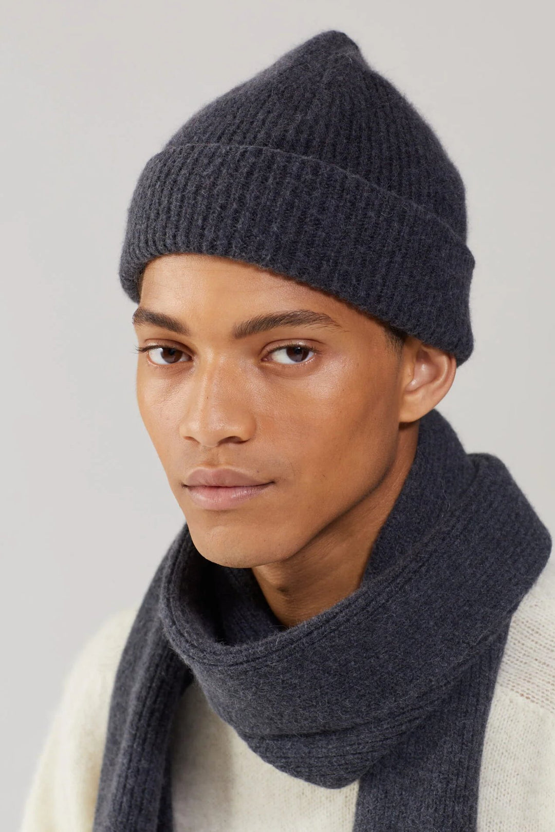 Hue | Le Bonnet Beanie, graphite