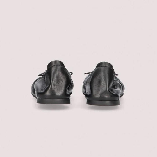 Pretty Ballerinas - Lea Ballerinaer -  Disse smidige ballerinaer har en elastisk kant og er fremstillet af luksuriøst blødt sort læder.