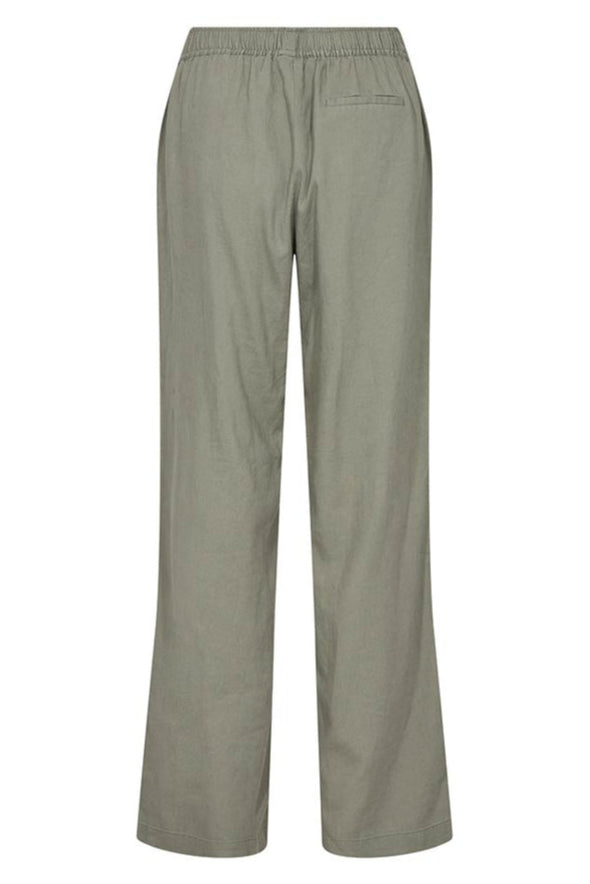 Leveté Room LR-NAJA 7 bukser i dark moss hørblanding med elastisk linning og brede ben. Elegant, afslappet og komfortabel.