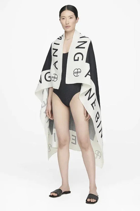 Anine Bing Praia Sarong i sort og creme