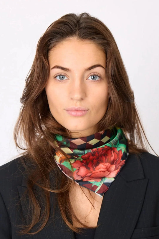 Silketørklæde | Bella Ballou Decoupage silk scarf, green