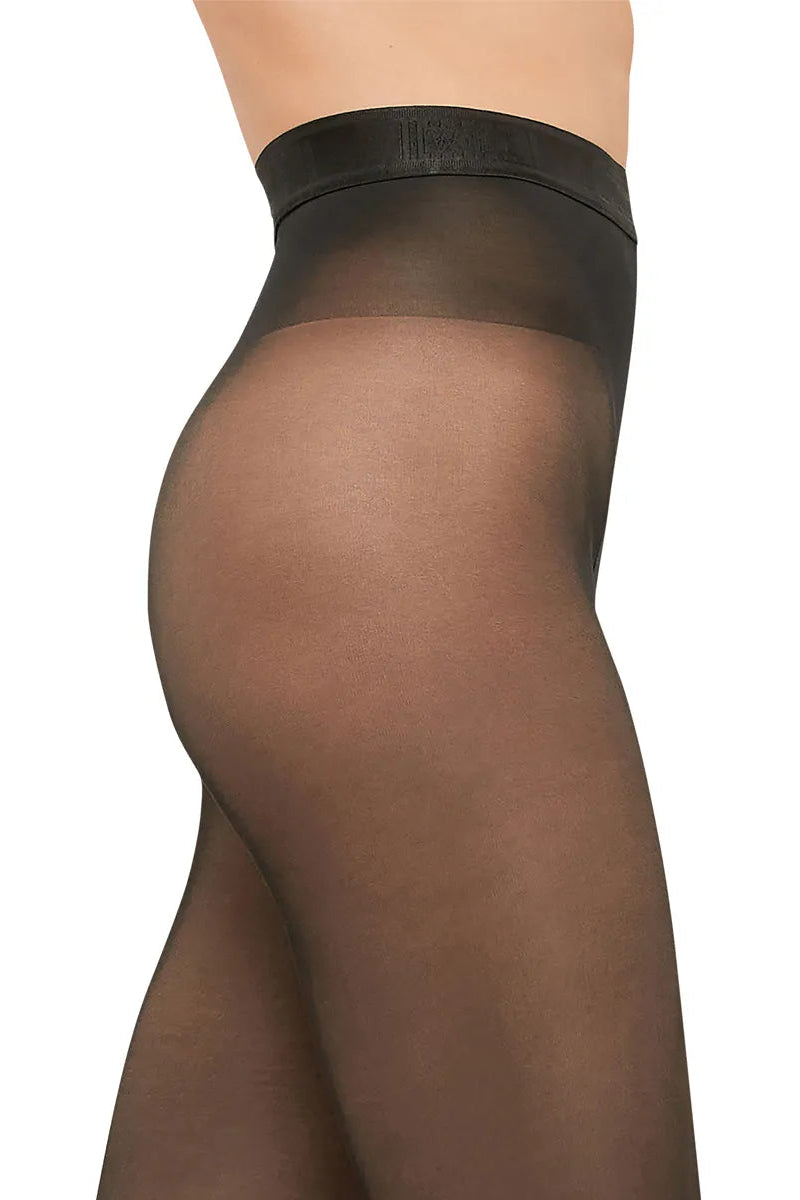 Wolford Synergy 40 Leg Support Tights i sort – semi-transparent strømpebukse med let støtte, 40 denier og bred elastik i taljen.
