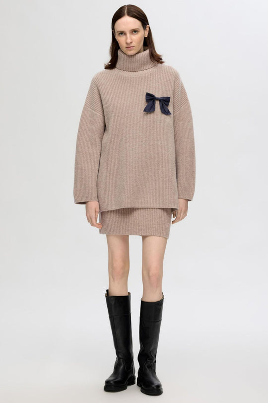 Selected Femme Mary LS Long Knit Rullekrave Sweater i Irish Cream - Oversized og Bæredygtig