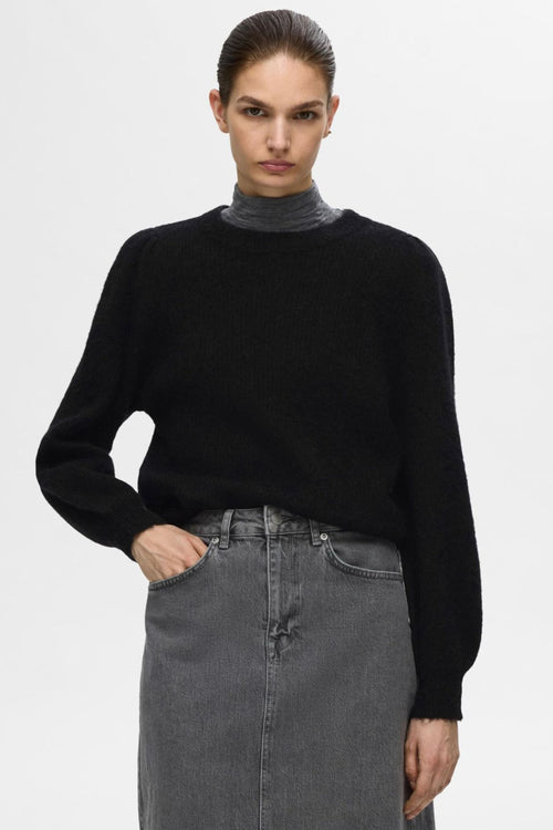 Selected Femme | Langærmet Striktrøje | Lulu LS Knit Rib O-Neck, black