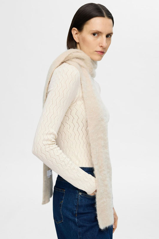 Selected Femme Cabala Langærmet Strikket Sweater i Birch - Stilfuld og Bæredygtig