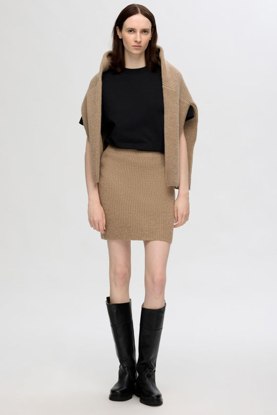 Selected Femme Mary Short Knit Nederdel i Irish Cream