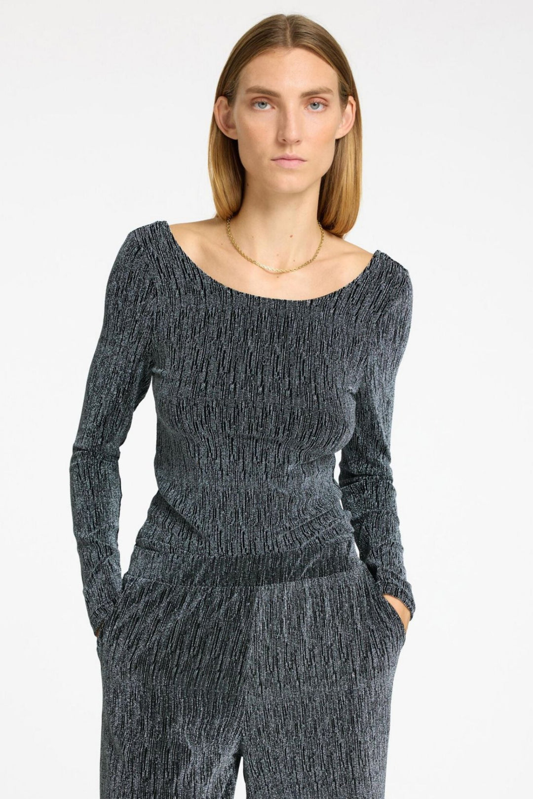 Selected Femme Sort Anita LS Low Back Top - Glamourøs og Bæredygtig