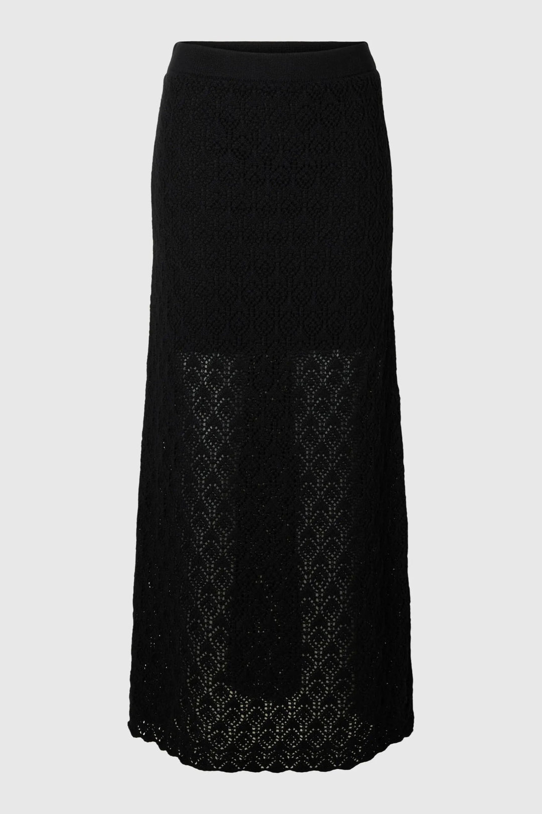 Selected Femme Niva HW Knit Skirt i black med højtaljet elastisk linning, delvist foret og hæklet mønster – strikket maxinederdel med cool vintage-look.

