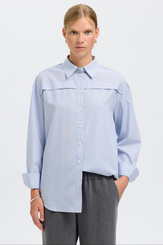 Selected Femme Sandra skjorte i Cashmere Blue – front