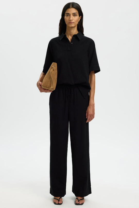 Selected Femme Luisa bukser i sort med vide ben og elastisk talje.
