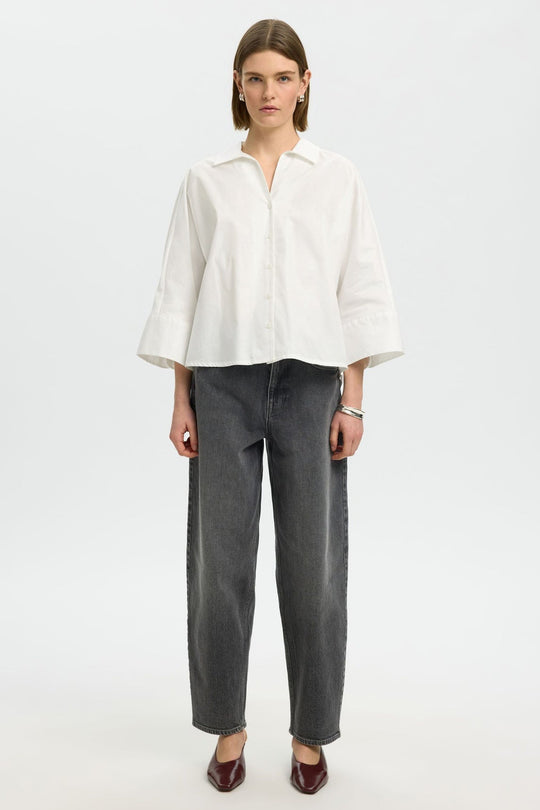 Selected Femme Emilia Oversize 3/4 Skjorte i bright white i 100% økologisk bomuld.