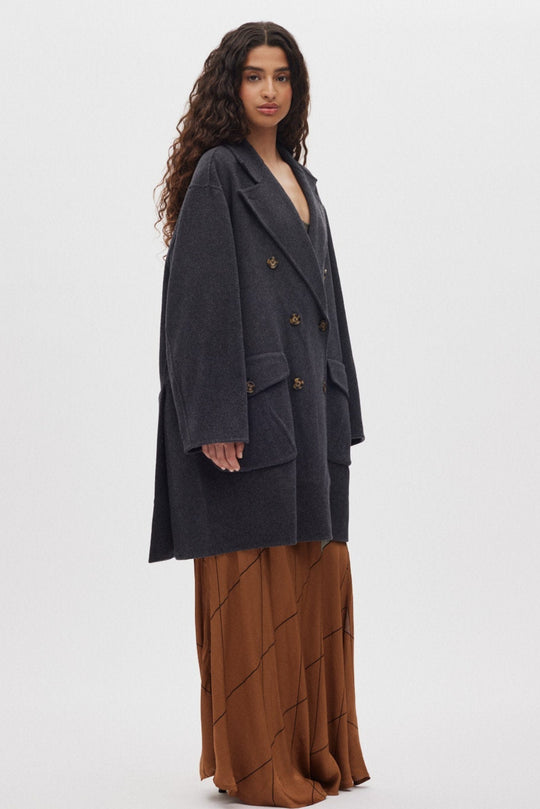 Rabens Saloner Leanna Double Felt Wool frakke i mørkegrå melange set fra siden