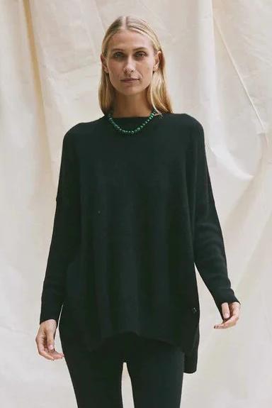 Beta Studios | Sweater | Berta Oversized O-neck Cashmere, black