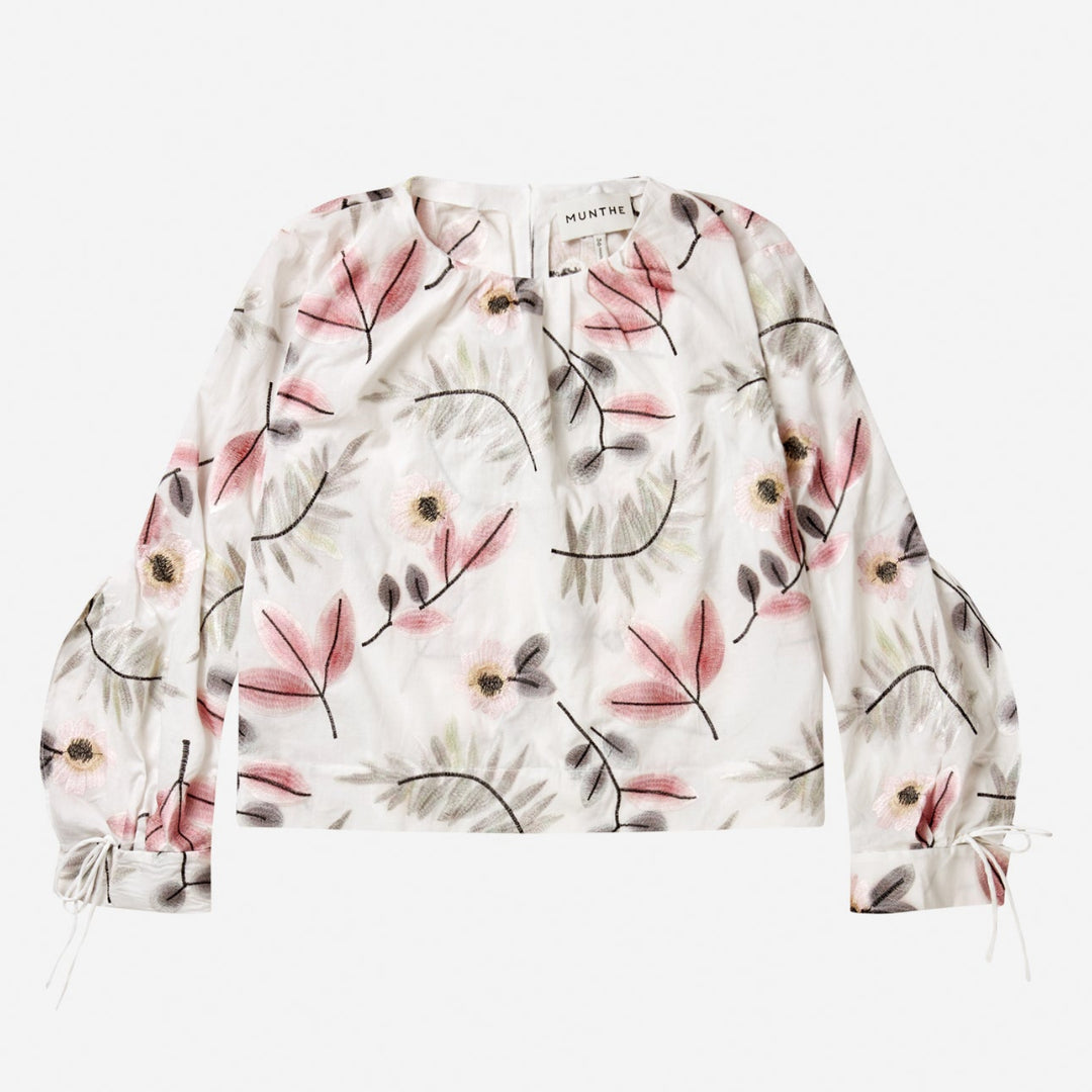 Munthe Bellanca bluse i Print Kit med blomsterprint, rund hals og lange ærmer med bindedetaljer.