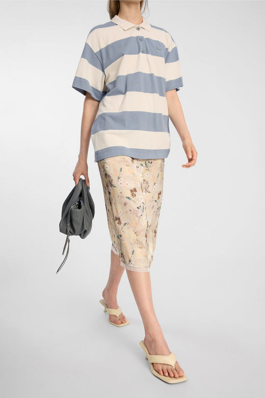 Munthe Baia Slip Skirt – Print Nature. Let nederdel med botanisk print, elastisk talje og let A-formet silhuet.
