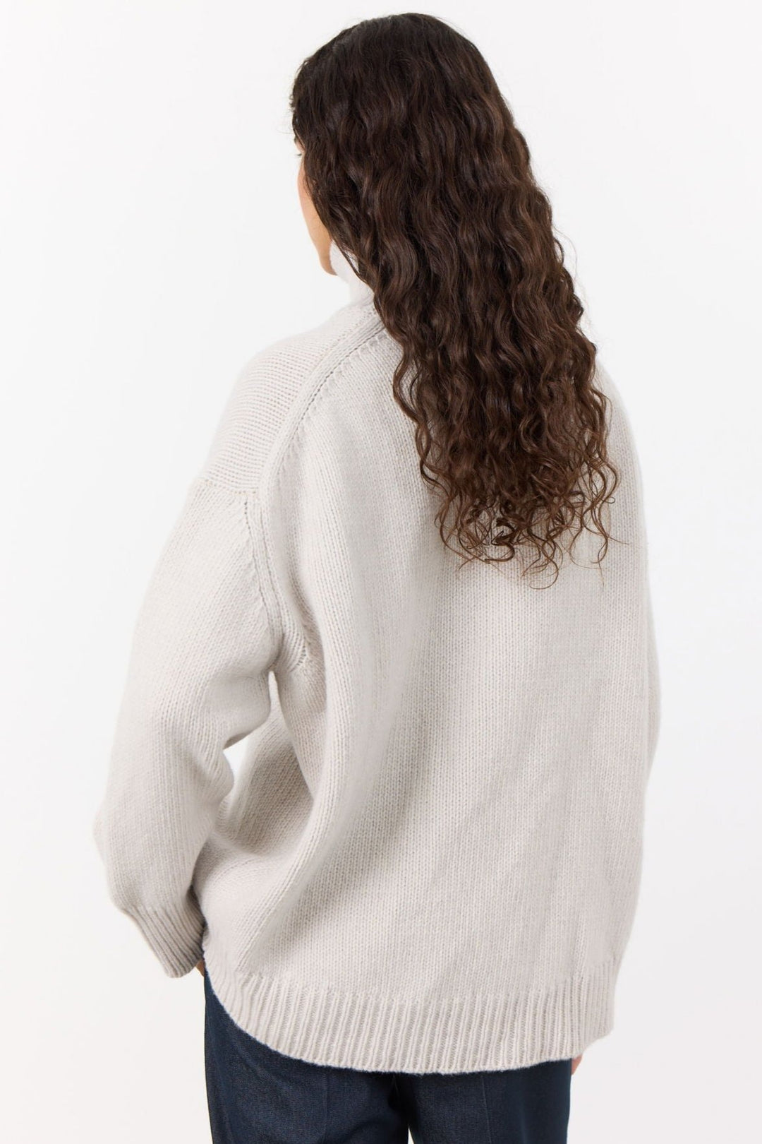 Leveté Room LR-Perle 3 Sweater med høj hals i creme - Merinould og cashmere