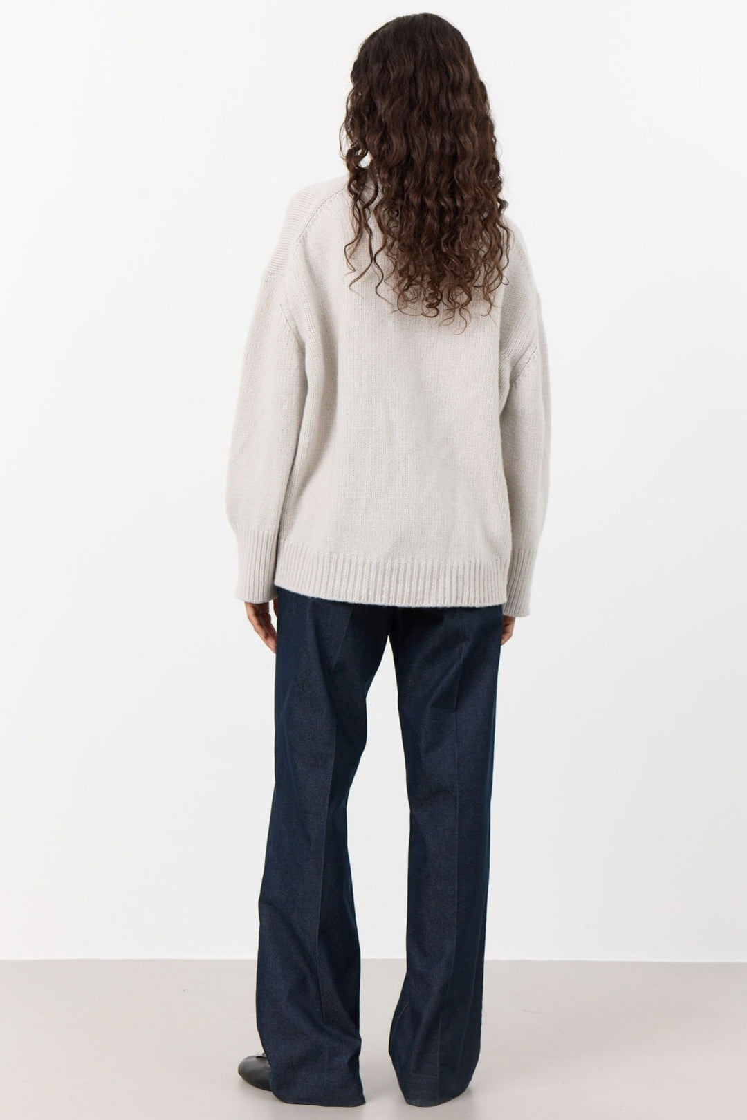 Leveté Room LR-Perle 3 Sweater med høj hals i creme - Merinould og cashmere